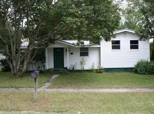 5728 8th St, Zephyrhills, FL 33542