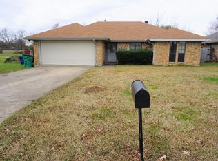 4028 Sayle St, Greenville, TX 75401