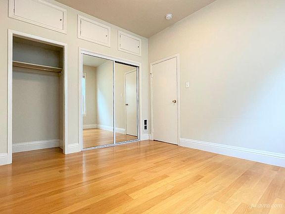 2nd image of 615 Cole St APT 5