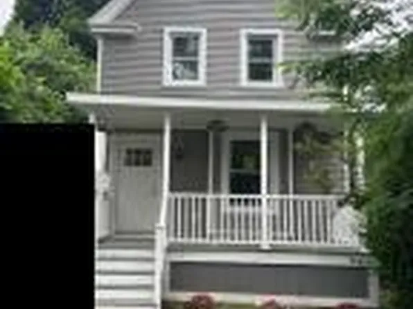 1095 Palmer Avenue, Niskayuna, NY 12309