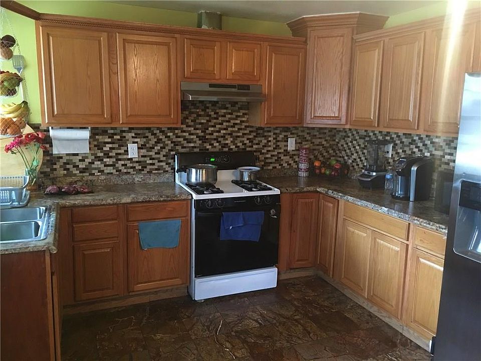1st image of 107 Oriole Dr