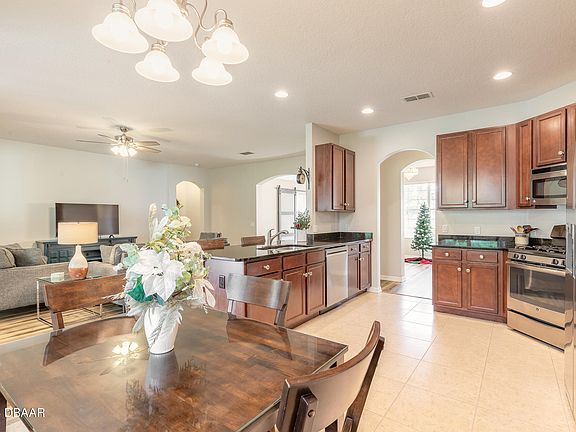 2nd image of 517 Elkhorn Fern Ln