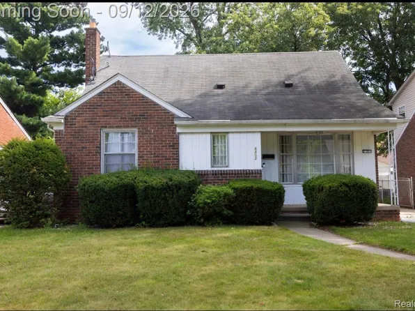 8452 Grayfield St, Dearborn Heights, MI 48127