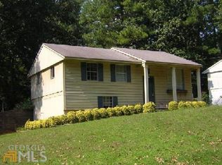 3932 Green Oak Dr, Atlanta, GA 30340