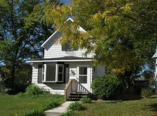 620 7th Ave S, Hopkins, MN 55343