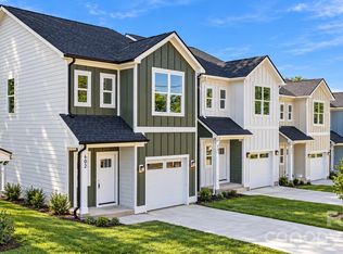 604 N Broad St, Mooresville, NC 28115