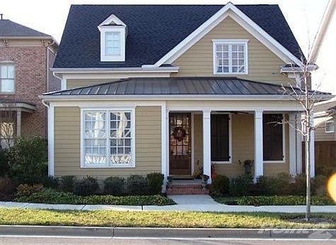 Welcome to charming 461 Wiregrass Lane!