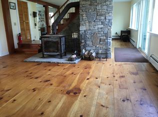 115 Grove Rd, Shaftsbury, VT 05262