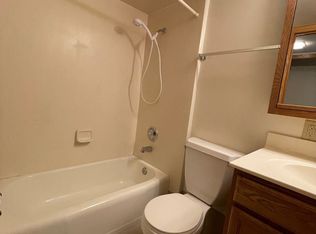 3009 University Ave #211, Madison, WI 53705