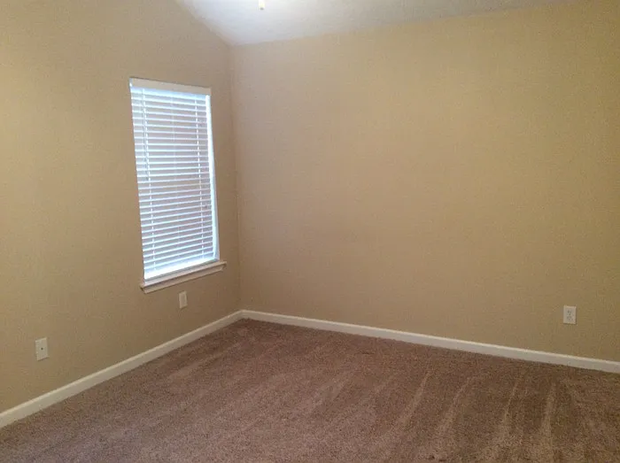 2266 Stroud Rd — Photo 11