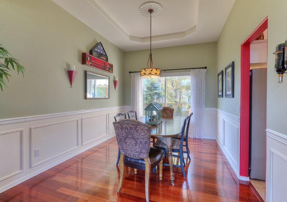 1st image of 18003 106th Street Ct E