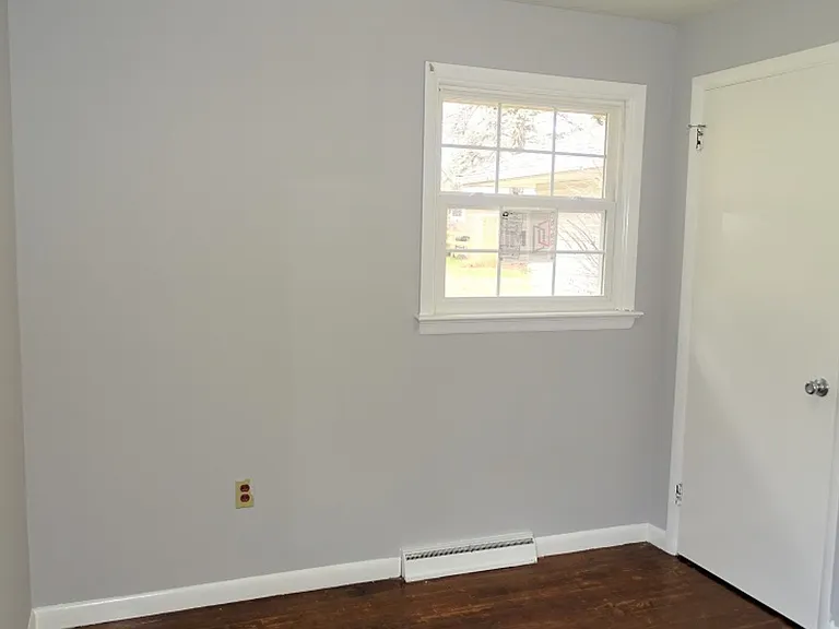 1656 Esbenshade Rd — Photo 11