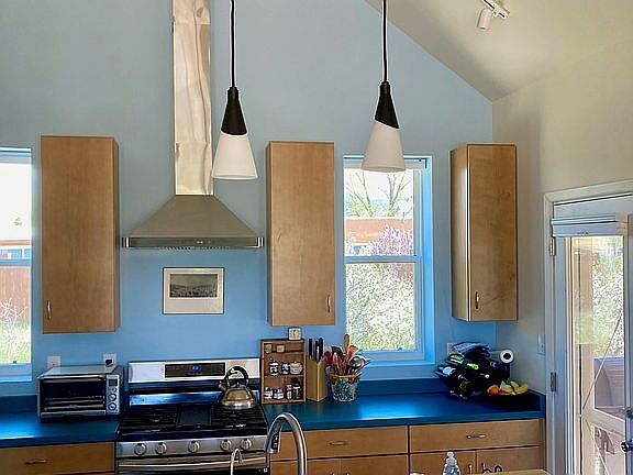 5th image of 306 Cruz Alta Unit A
