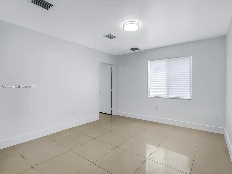 1180 NW 67th St #1 — Photo 11