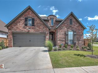 4509 SW Lilly St, Bentonville, AR 72712