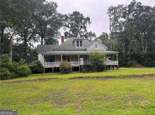 561 Main St, Hiram, GA 30141