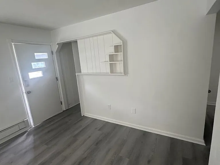 23307 Williams Ave — Photo 14