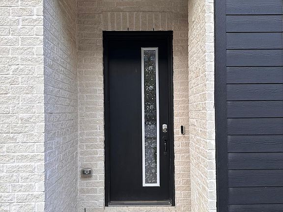 5th image of 619 Arapaho Dr