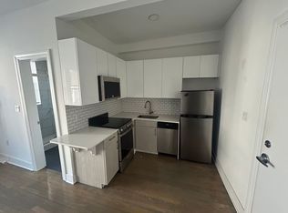 11 Queensberry St APT 11, Boston, MA 02215