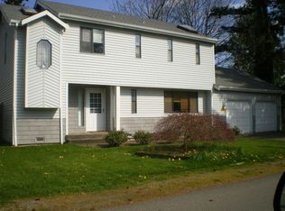 26604 220th Pl SE, Maple Valley, WA 98038