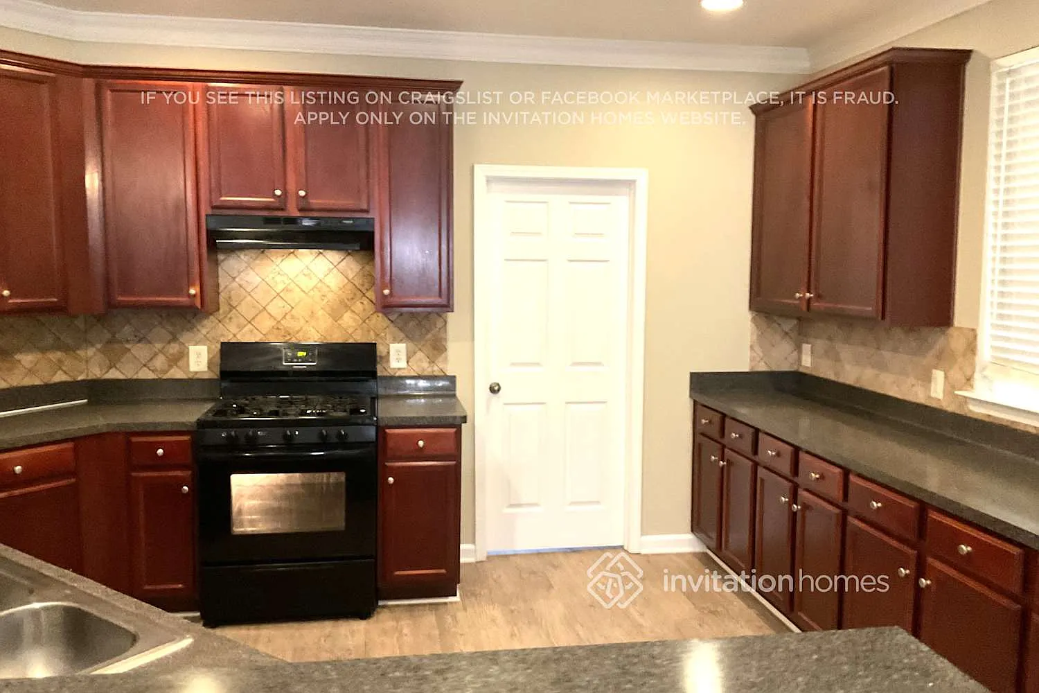 2575 Meadow Trace Dr Grayson, GA 30017 — Photo 3