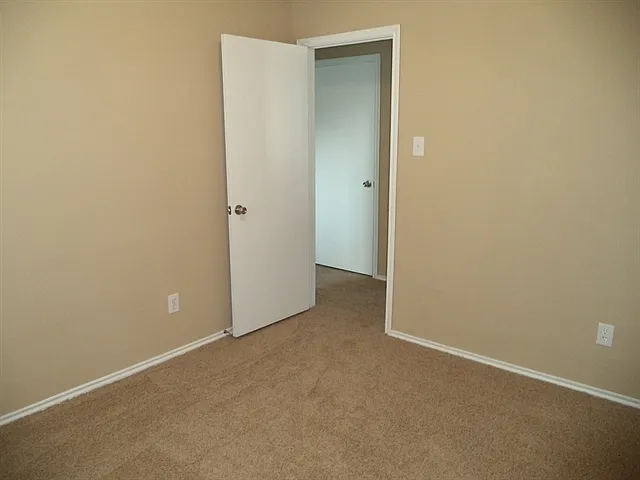 3430 Princeton Point Ct — Photo 16