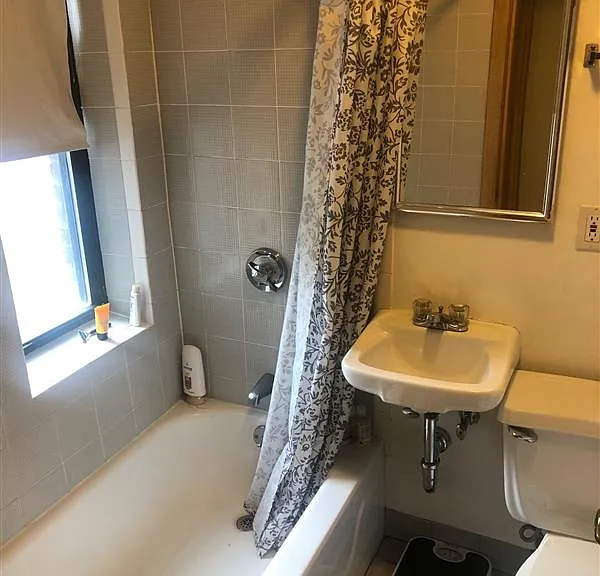 43 Ivaloo St #5R — Photo 3