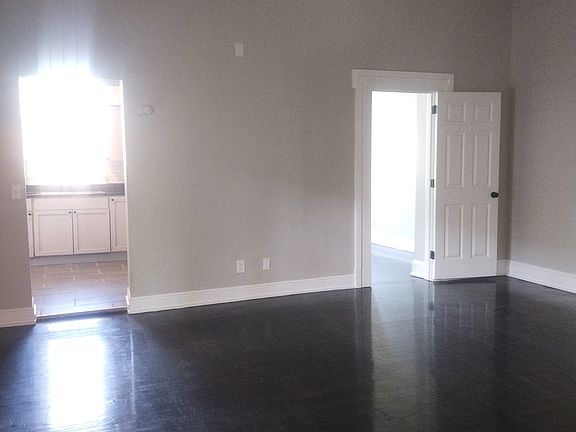 4th image of 945 Dana Ave APT 11