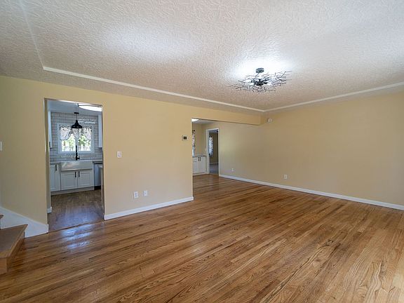 5th image of 7700 SE 262nd Ave