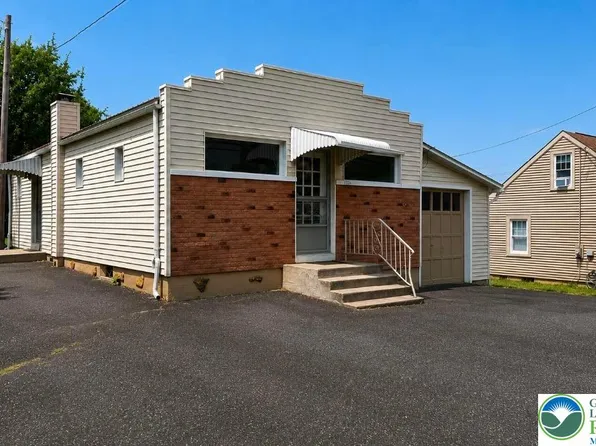 1294 Trexlertown Rd, Trexlertown, PA 18087