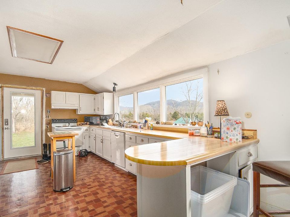 22nd image of this home