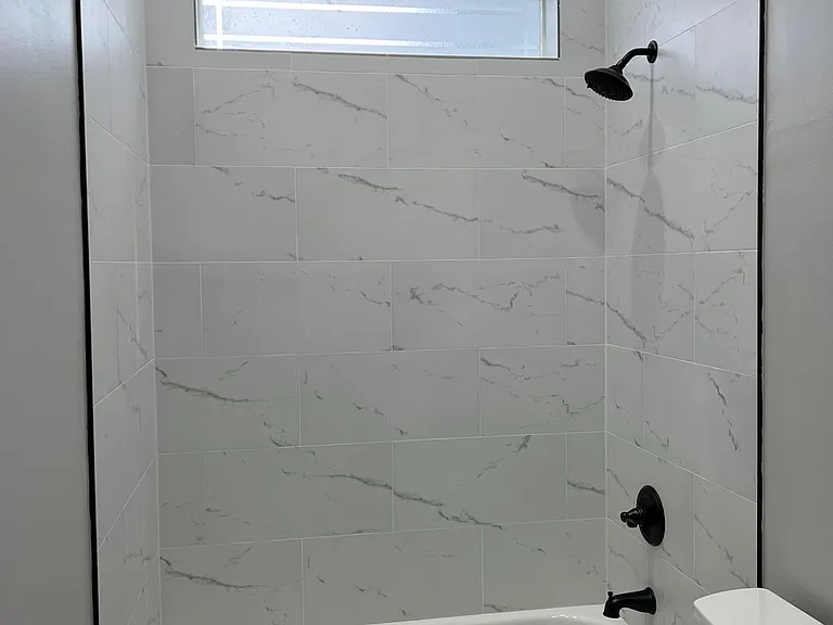 8539 Valor Dr — Photo 11