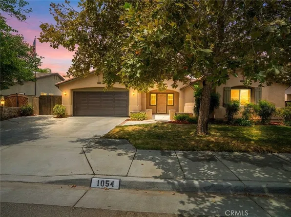1054 Waterleaf Way, San Jacinto, CA 92582