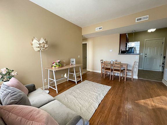 2nd image of 602-606 N 33rd St #4