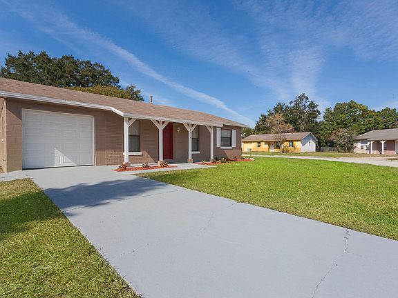 2nd image of 2834 Empire Pl