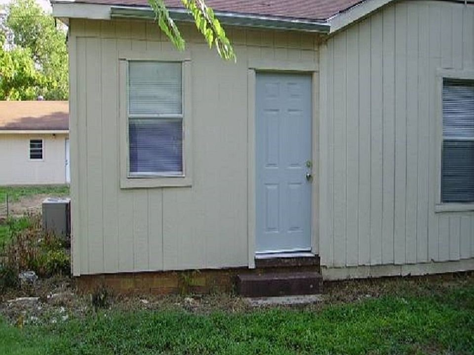 2nd image of 64 West