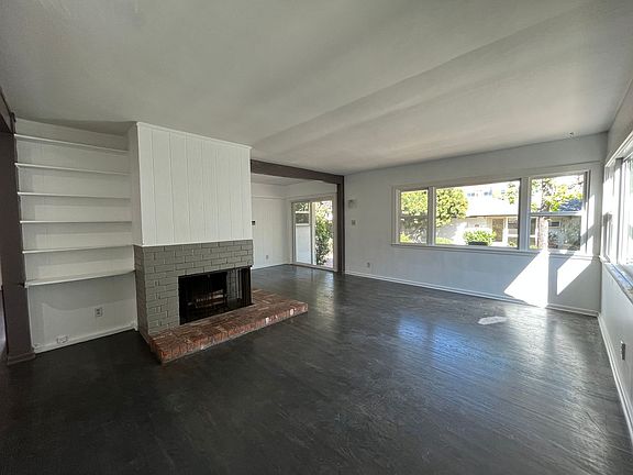 4th image of 4732 Katherine Ave