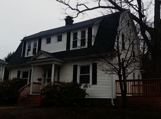 8 Barr St, Worcester, MA 01602