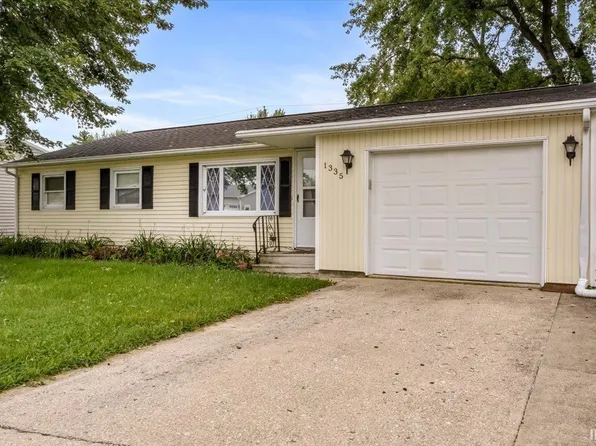1335 Meadow Ln, Portland, IN 47371