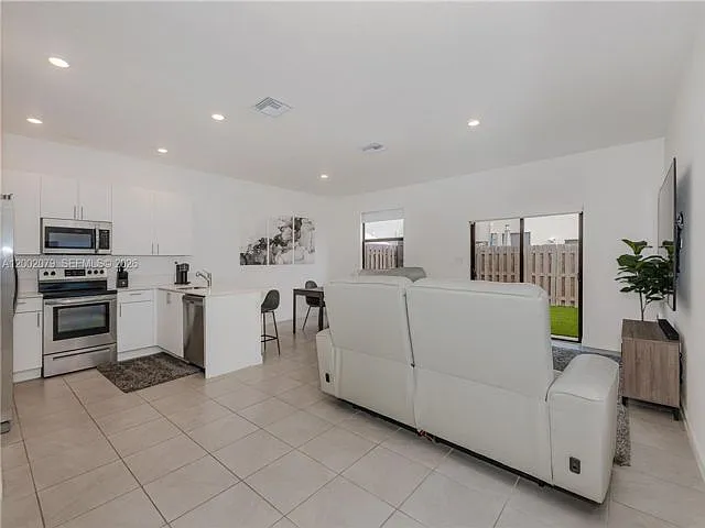 13037 SW 286th Way — Photo 15
