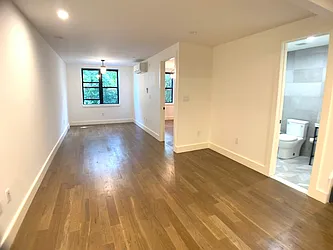 Rented by Tapiro Realty