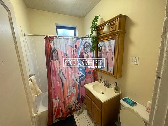 3rd image of 1412 Commonwealth Ave #8