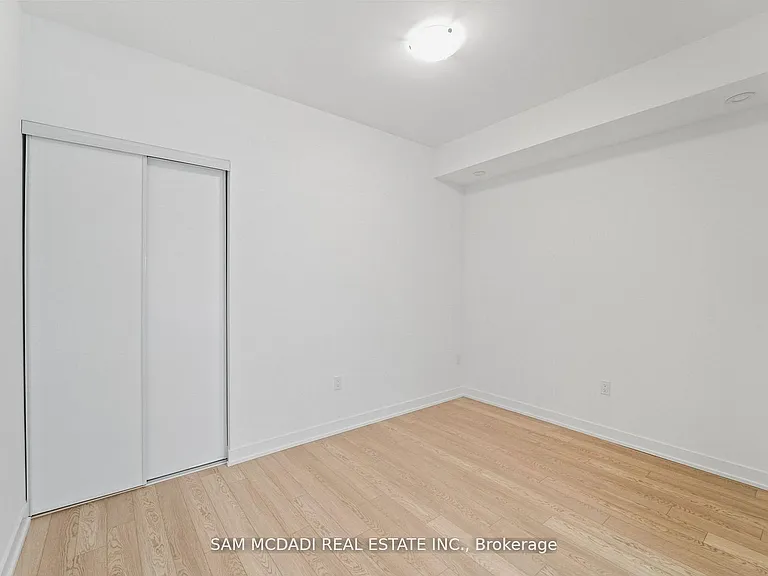 634 Church St #1011 — Photo 13