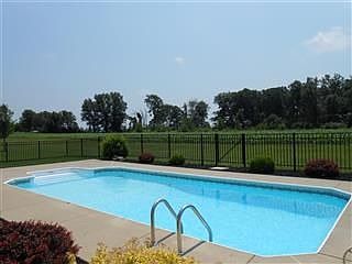 14 X 28 Inground Pool