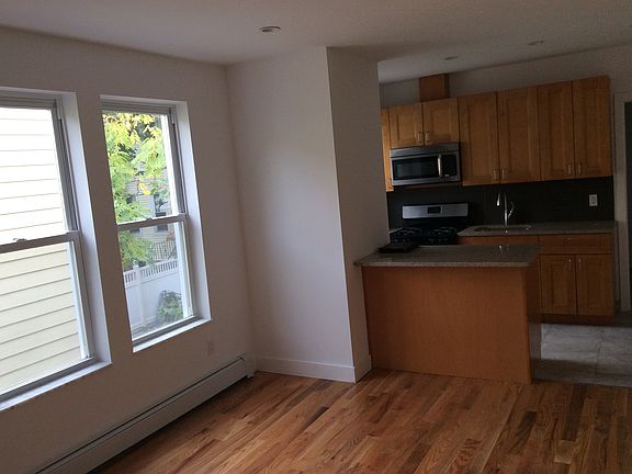 4th image of 6008 Cooper Ave