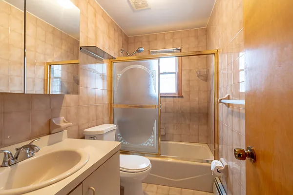 Rented by Century Homes Realty Group LLC | media 6