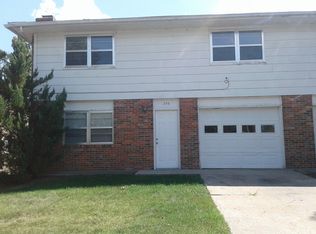 296/298 Chris Dr., Columbia, MO 65203