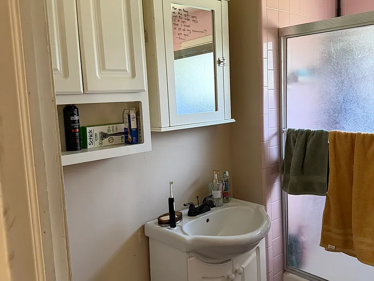 1019 W Bradley Ave — Photo 15