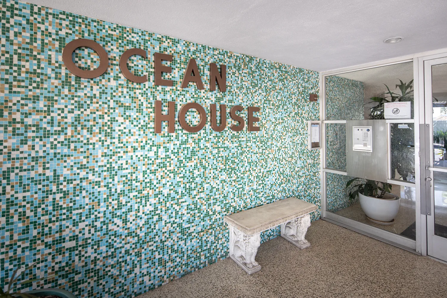 1 bed, 706 sqft, $2,850 — Photo 3