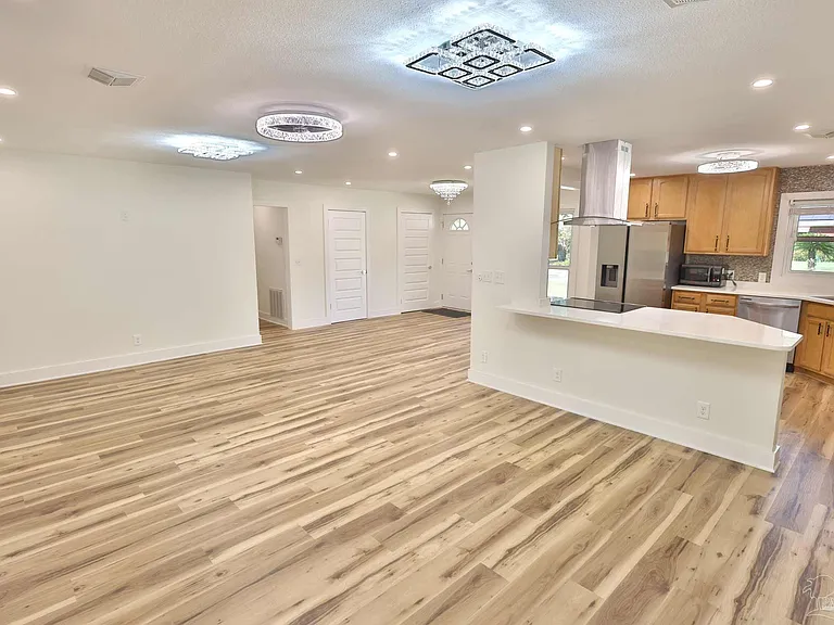 3795 Summer Dr — Photo 15